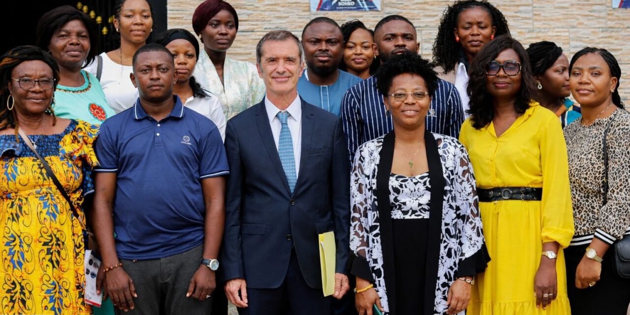 Visite du Consul Général de France au siège de l&rsquo;APADIME.