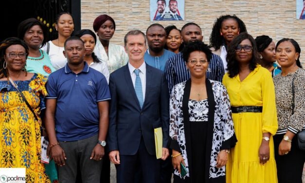 Visite du Consul Général de France au siège de l&rsquo;APADIME.