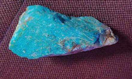 l’amazonite, Une découverte qui pourrait tout changer au Cameroun !